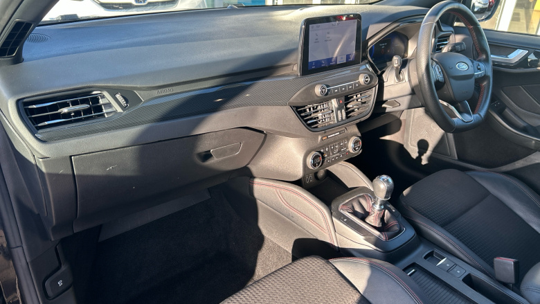 Ford Focus 1.0 EcoBoost Hybrid mHEV 125 ST-Line X Edition 5dr Petrol Hatchback